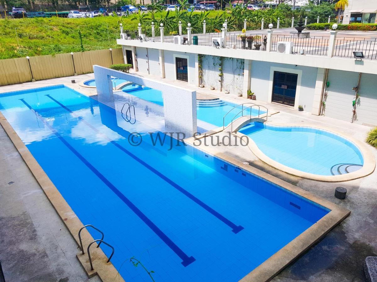 Centropolis King Bed Deluxe Aparthotel Muntinlupa City Eksteriør bilde
